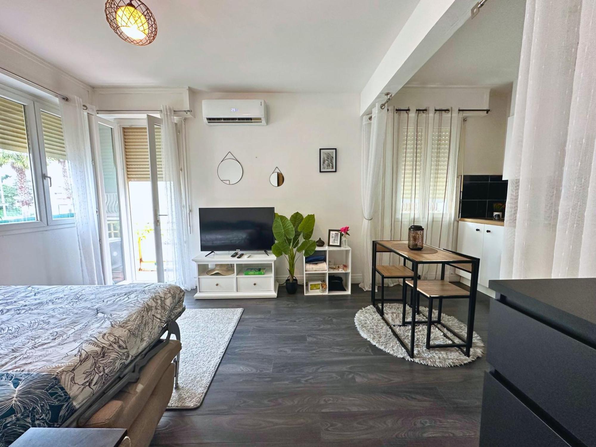 Cosy Palm Beach, Studio Pres De La Mer Et De La Croisette Cannes Exteriör bild